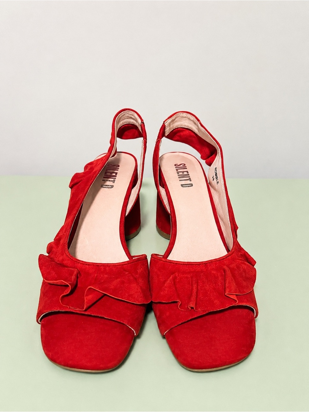 Silent D Red Suede Ruffle Slingback Block Heel Sandals Size 5.5-6